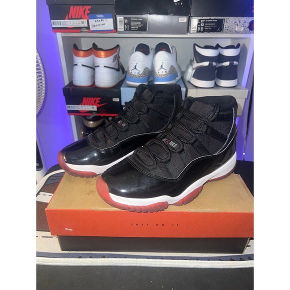 Preloved Jordan Retro 11 Bred SZ9 - Picture 4 of 16